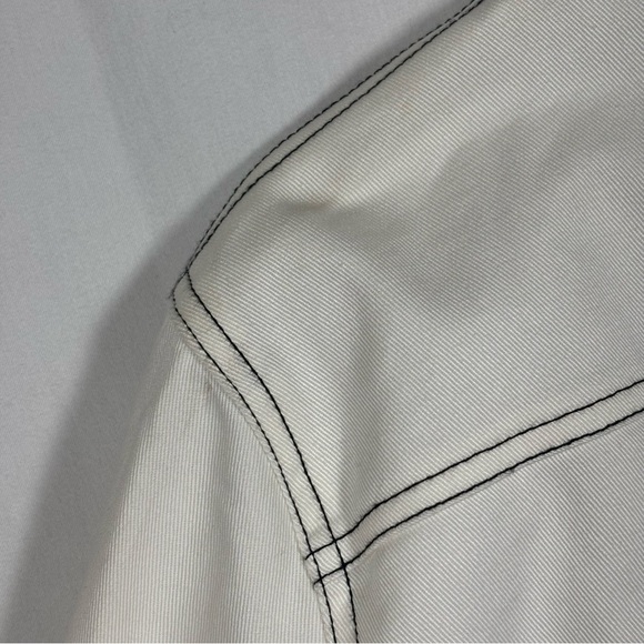 Diane's Essentials Womens Blazer Size M‎ White Button-Up Eyelet Embroidered NWT - Picture 13 of 16